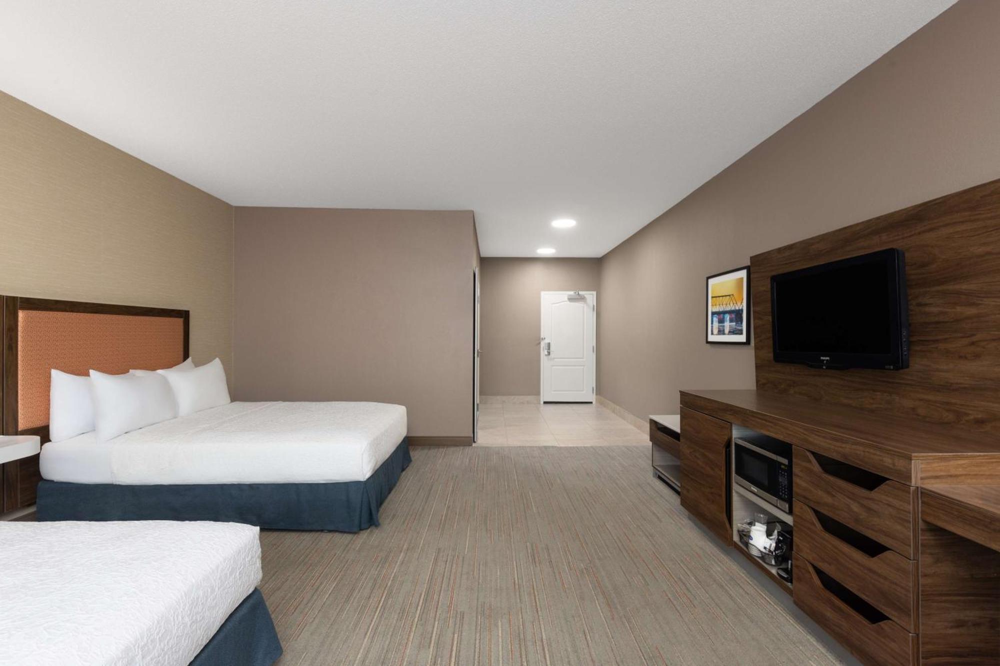 Hampton Inn & Suites Harrisburg Eksteriør bilde