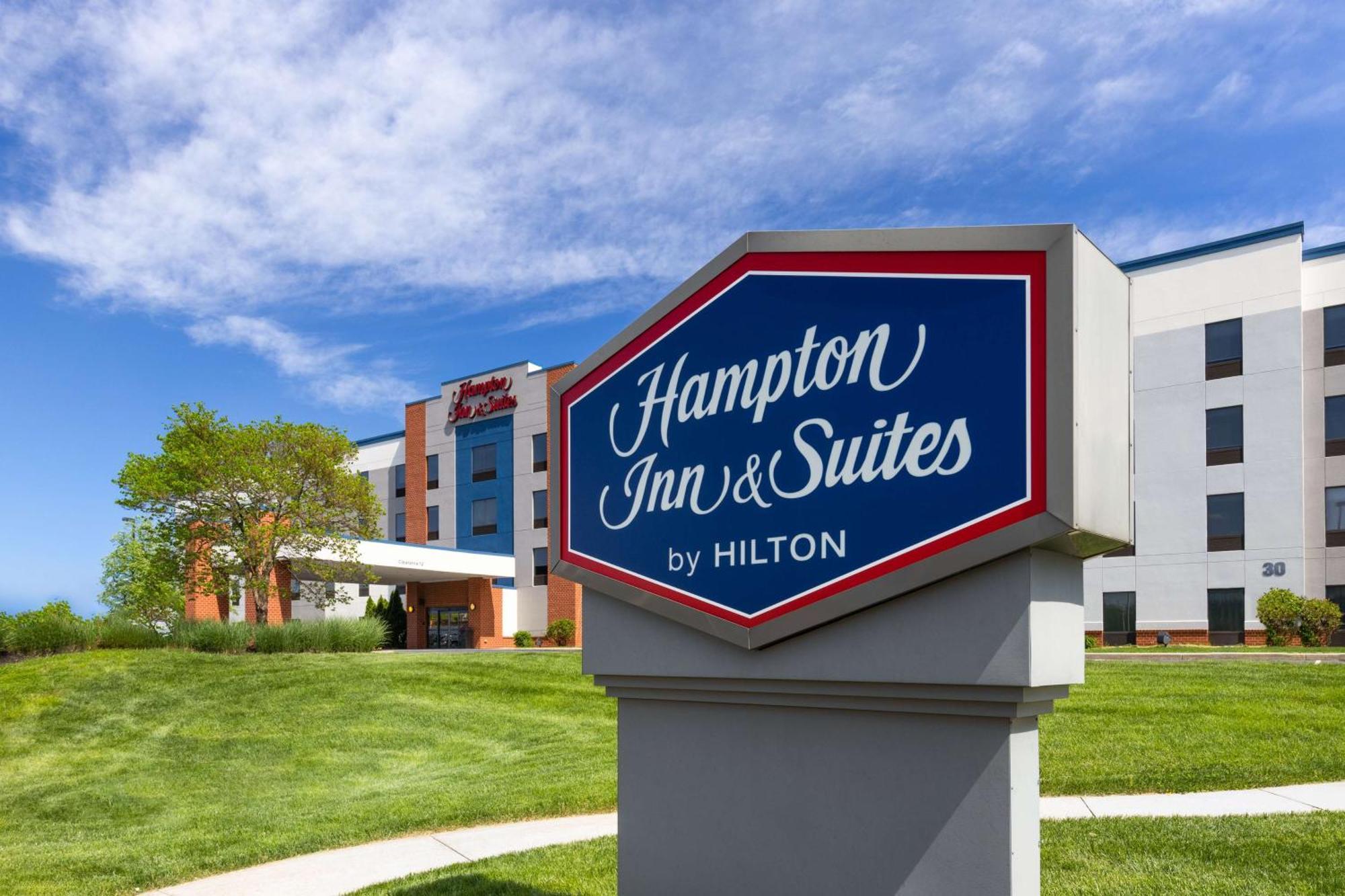 Hampton Inn & Suites Harrisburg Eksteriør bilde